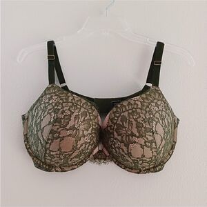 Victoria's Secret Very Sexy Push Up Bra, size 38D